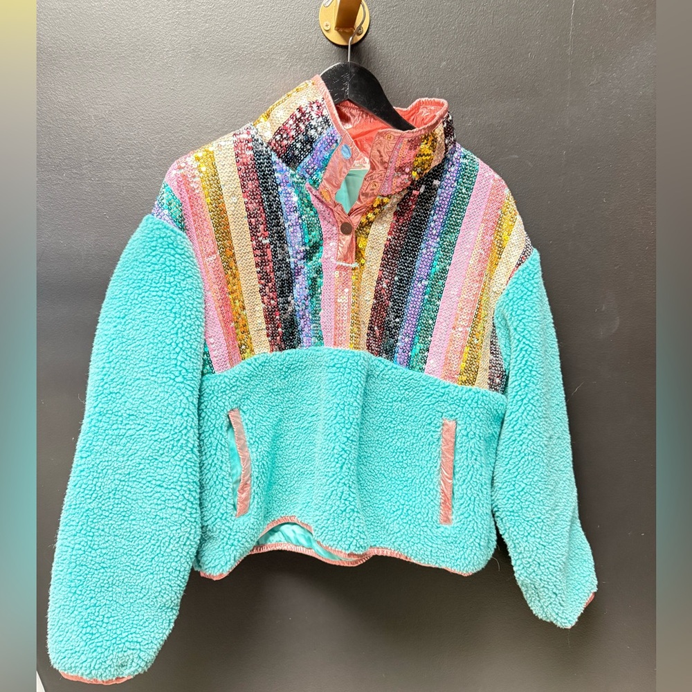 QUEEN OF SPARKLES SEQUINED PULLOVER